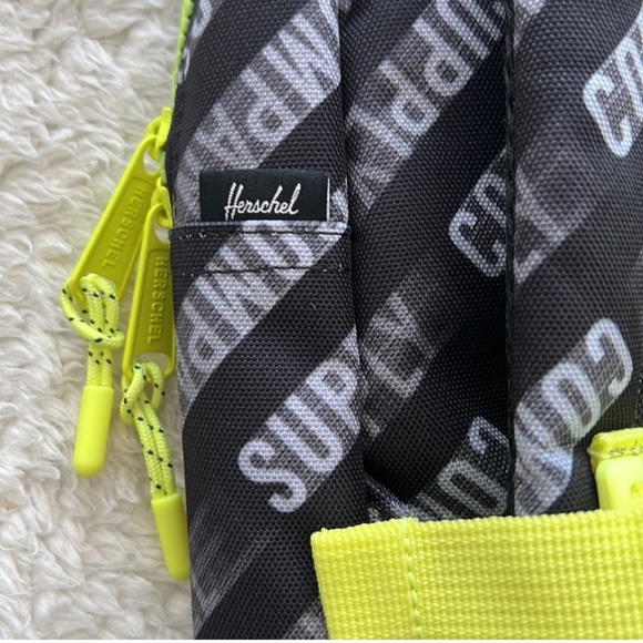 Herschel Kids Heritage Backpack | HSC Motion Black/Highlight - Picture 11 of 15